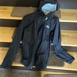 North face wind breaker-  M MENS